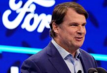 Ford CEO’su: “Çinli elektrikli araçlar ABD’ye girmemeli”