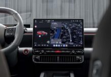 Hyundai Pleos “Tesla taklidi” mi? Arayüz benzerliği tartışma yarattı