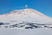 Antarktika’nın zirvesinden gökyüzüne her gün altın yağıyor